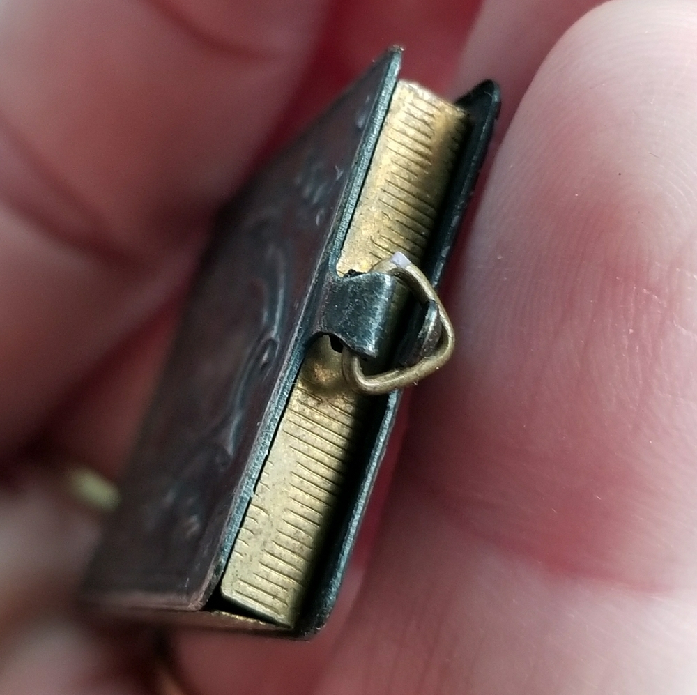 Antique WWI locket French fold out France World War 1 one sweetheart souvenir - Picture 7 of 15